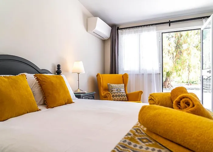 Quinta Aida And * לגואה