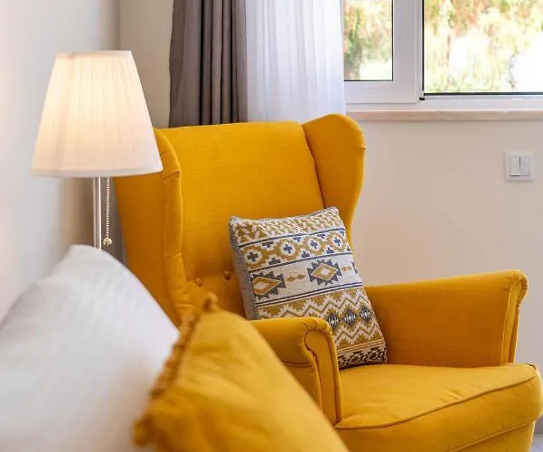 בית כפרי Quinta Aida And *