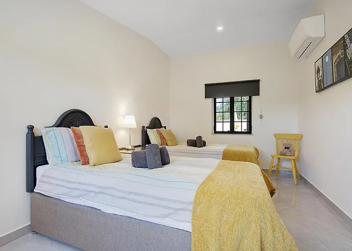 בית כפרי Quinta Aida And לגואה