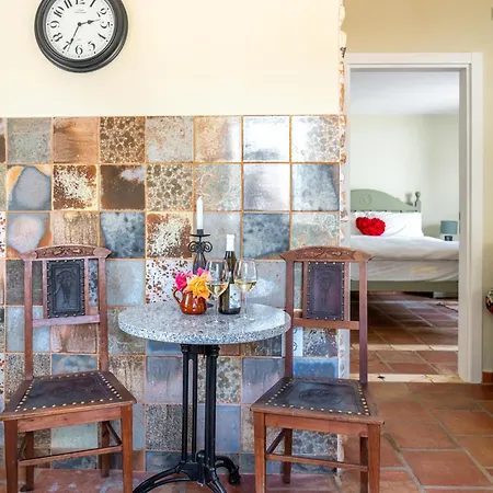 Quinta Aida Farmhouse Double And Twin Rooms
