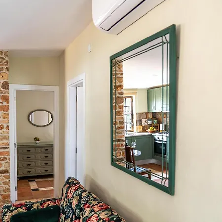 Casa di campagna Quinta Aida Cottages&b&b *