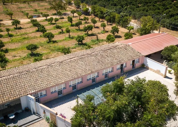 Quinta Aida And Casa rural Lagoa (Algarve)
